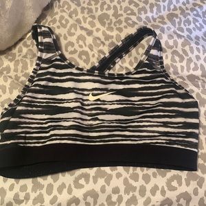 nike bra